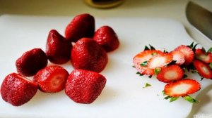 Клубнично-бальзамическая заправка