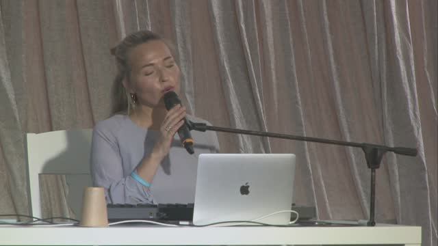 Илона Ребицкая | Исцеляющая сила голоса | Занятие №1 смотреть онлайн