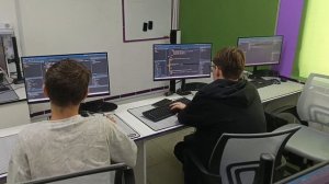 Горизонт работает с базами данных