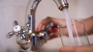 Пять тысяч жителей Саратова остались без воды из-за коммунальной аварии