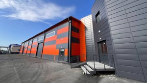 ГОТОВЫЙ ЛОГИСТИЧЕСКИЙ И АРЕНДНЫЙ БИЗНЕС (Здание - 1312,8 м2 с ЗУ - 2500 м2) в Кургане