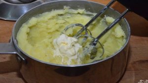 Картофельные котлеты в панировочных сухарях