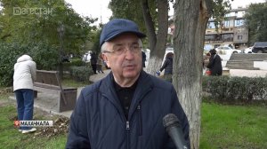 Депутаты НС вышли на субботник в сквер Мирзабекова