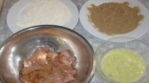 Куриный шницель в панировке