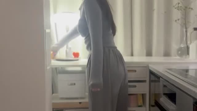 Жизнь с Нами (Япония) - Дождливая ночь Я закончила чистить кондиционер (27.09.2025)