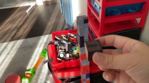 Это всё построил я из магнитных блоков