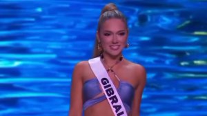 Гибралтар Мисс Вселенная 2024 (73) Дефиле в купальнике Gibraltar Miss Universe 2024 (73) Swimsuit