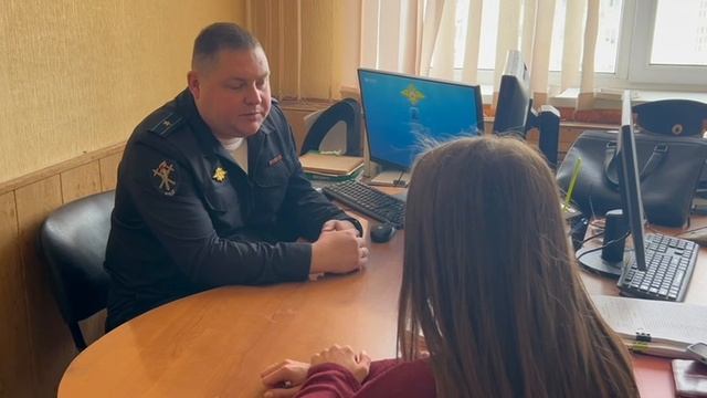 полицейские вернули представителю организации похищенные у их сотрудника денежные средства