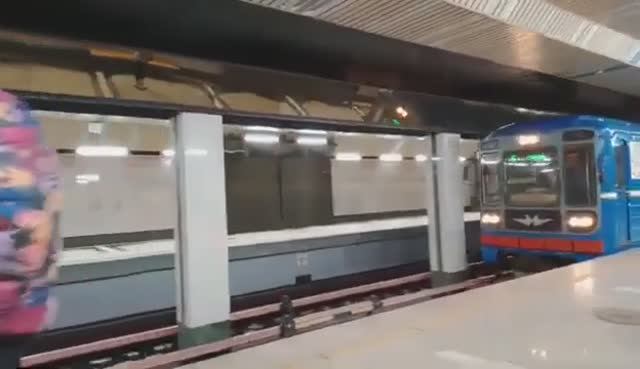 Нижегородское метро. Вагон 81-717.5 № 0321 смотреть онлайн