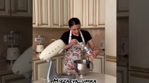 -8890926616991746612