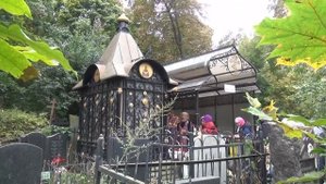 Молебен на могилке Святой Блаженной Матроны Московской 27-09-2025