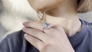 Кольцо с топазом и алмазами Серебро 925 пробы Размер 17,5 ХХХ176