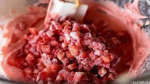 Клубничные мини-маффины