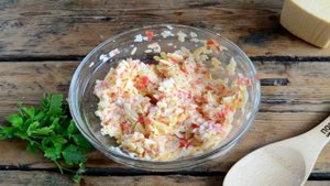 Котлеты из крабовых палочек с сыром