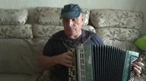 В городском саду играет духовой оркестр