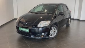 Видеопрезентация автомобиля Toyota Auris I, 2009 АМТ
