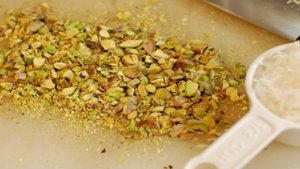 Лимонный кекс с фисташками и кабачком