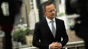 Зе обвинил Будапешт в нарушении воздушного пространства Украины