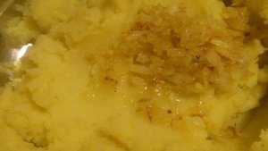 Картофельные котлеты в мультиварке