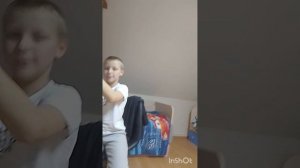 Расмеши друга