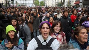 Протесты вспыхнули в Буэнос-Айресе после убийства девушек наркобандой