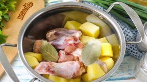 Куриный суп с жареной вермишелью