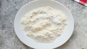 Клубничный пирог с пахтой