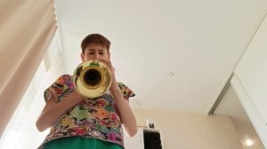 Играю на трубе 😀😀😀