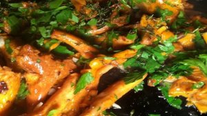 Лисички со спагетти по-итальянски