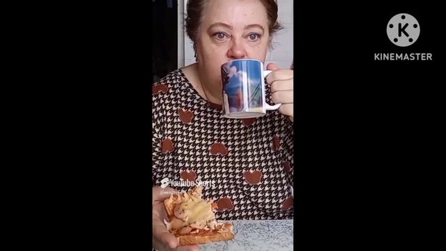 не обляпайтесь 💦