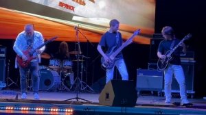 Андрей Тетенчук и ВИА "Гагаринцы" "Satch Boogie" (cover Joe Satriani)