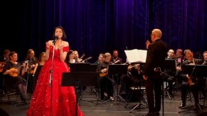 Ирина Елисеева "Белой акации гроздья душистые" В. Баснер Оркестр "Мастера России"