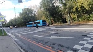 Автобус ЛиАЗ 6213 борт 191842  маршрут 687 и автобус ЛиАЗ 5292 борт 191839  маршрут 687