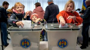 Парламентские выборы стартовали в Молдавии