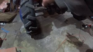 Начал  делать трехточку.