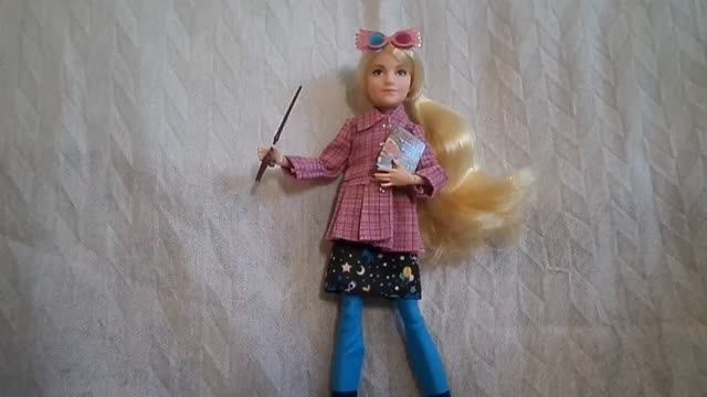 Обзор на куклу Harry Potter Полумна Лавгут Luna Lovegood