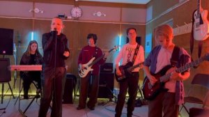 группа "Neon Teens", "Life"  из репертуара Zivert