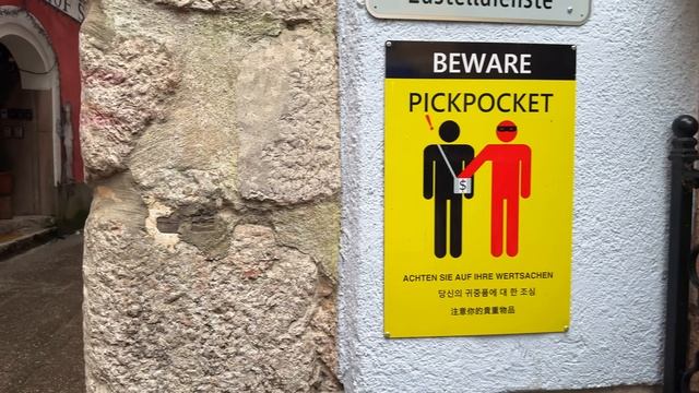 Дождливая прогулка по самой красивой деревне Европы - Атмосфера грозы и дождя (Гальштат Австрия) смотреть онлайн