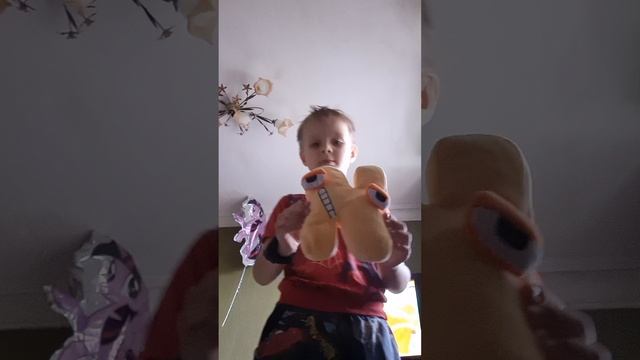 Играю в алфавит лор