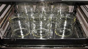 Клубника консервированная