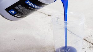 Расшитие трещин в стяжке и их ремонт ремонтной смесь с помощью праймера TRICOL PRO PRIMER 2K EPOXY