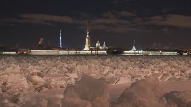 ПЕТЕРБУРГ.