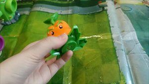 Растения против зомби фигурки 2часть