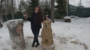 Собака бензопилой! Резьба по дереву Лена Карвинг