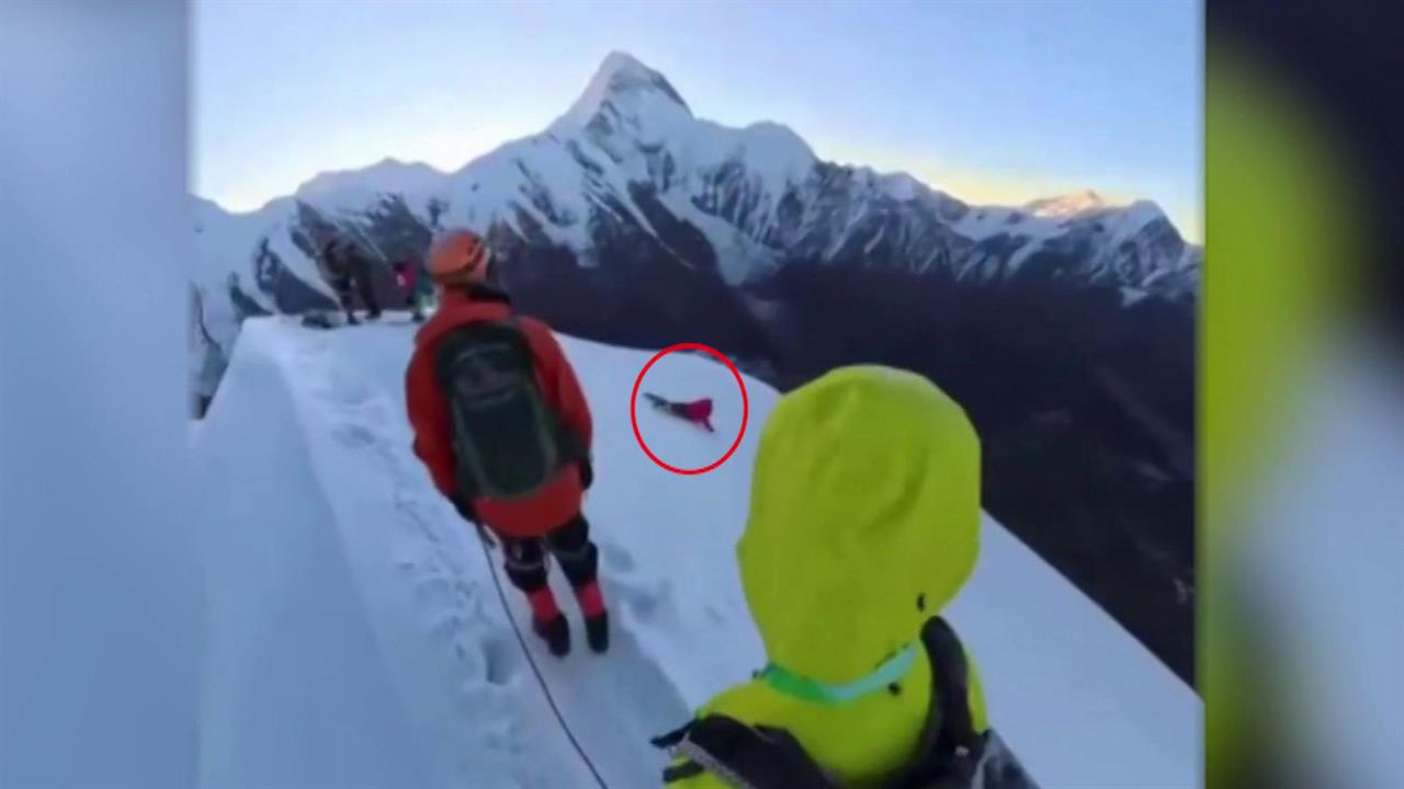 Эффектное селфи стоило жизни туристу в Китае