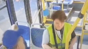 В Астрахани работники автобусного маршрута помогли ученику первого класса, потерявшемуся в городе...