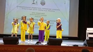 Вокальный ансамбль"Мечтатели" "Все ли можно сосчитать" (А.Петряшева) .mp4