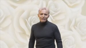 Про белые розы.