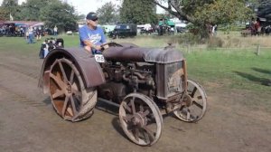 ЭТО ВИДЕО НАБРАЛО 1 МЛН ПРОСМОТРОВ! Трактора 1921 года! Как новые!#1