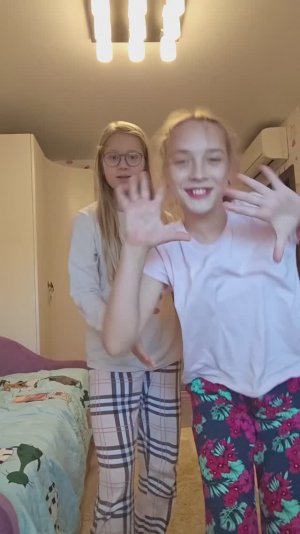 КОЛЛАБ с АЛИНОЙ МОЕЙ ЛП). КАРТОЧКИ РЕШАЮТ НАШУ ЖИЗНЬ челлендж!